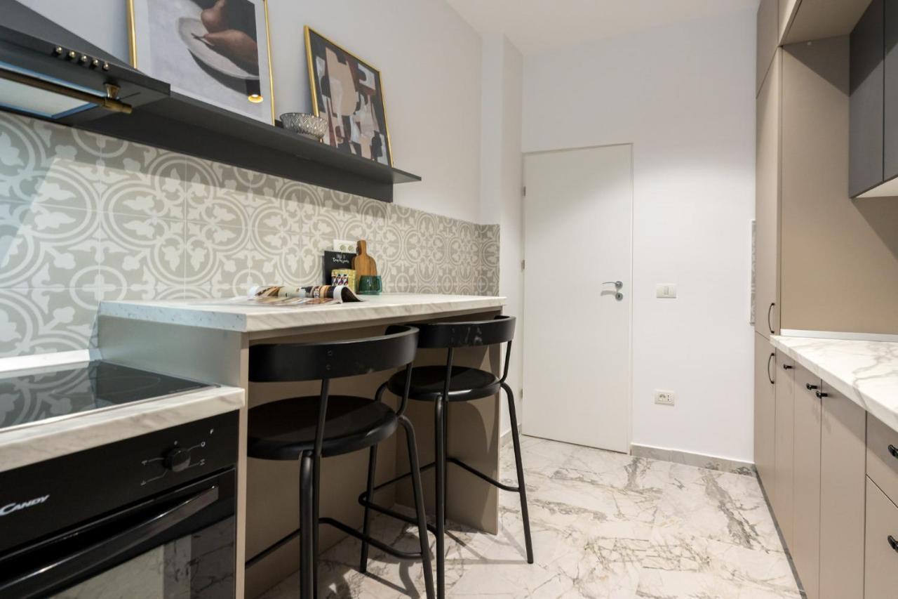 Crystal 3Bdr Apartment In Center Bukarest Eksteriør billede