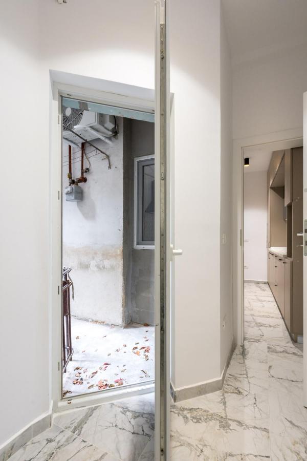 Crystal 3Bdr Apartment In Center Bukarest Eksteriør billede